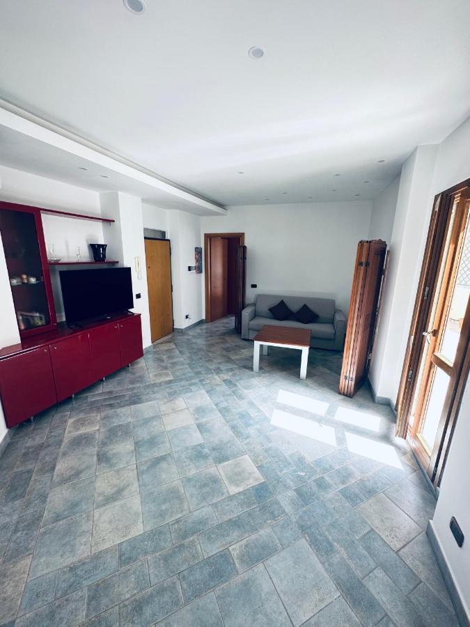 Newhouse Victoria - Sea View Apartment Nettuno Exterior foto